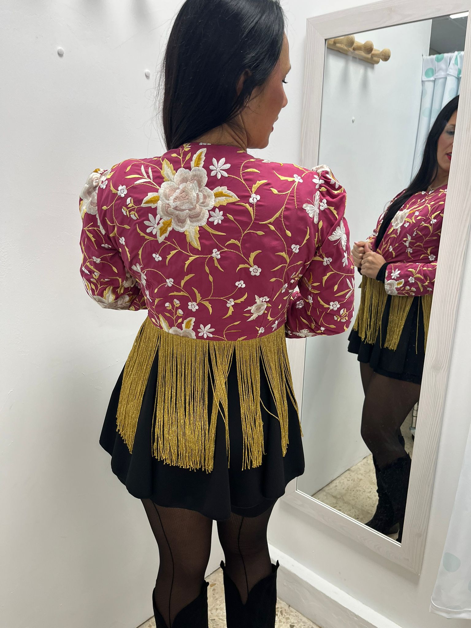 CHAQUETAS BORDADAS 2026 - Imagen 13