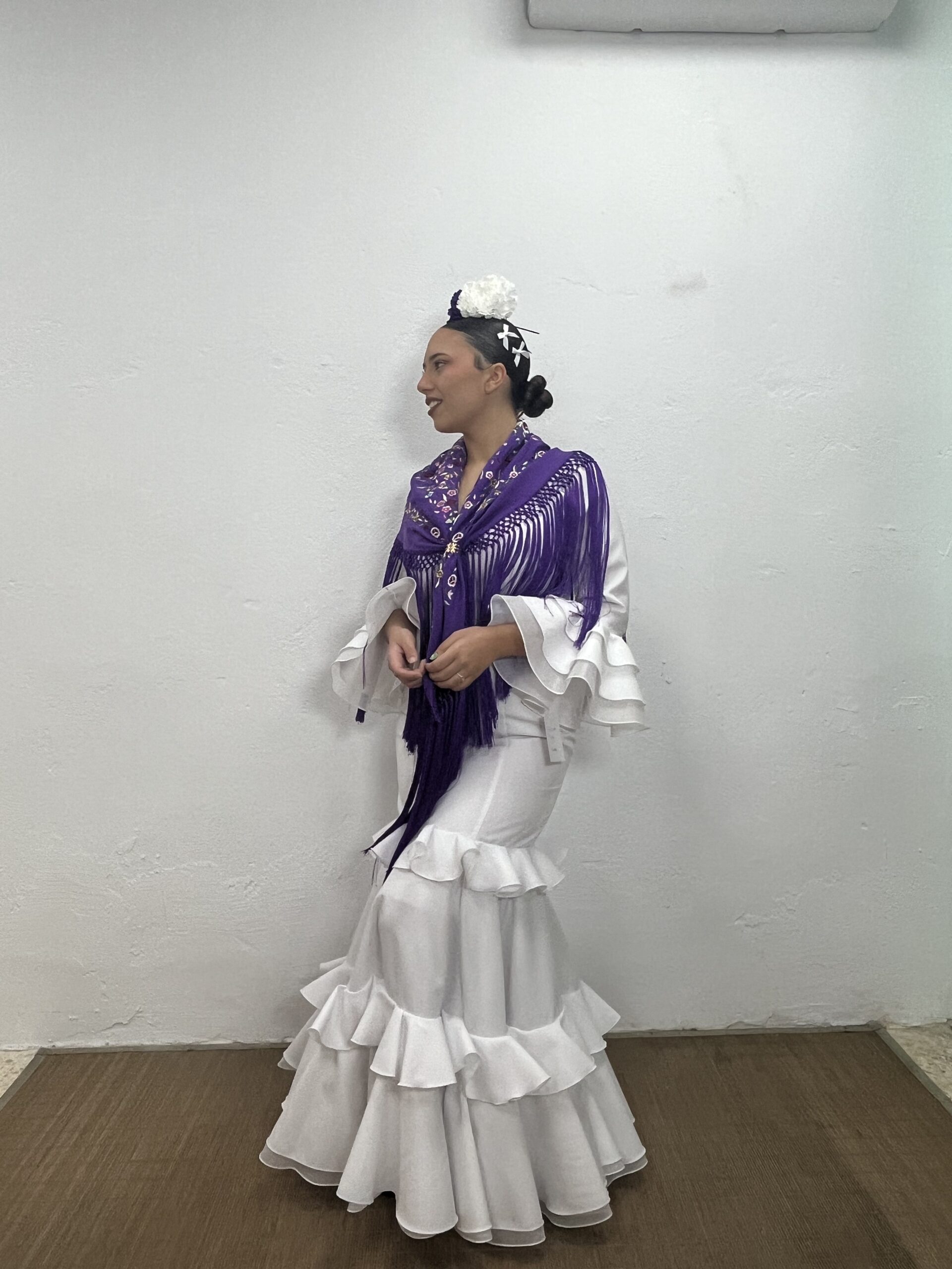 VESTIDO BLANCO NUCLEAR LISO Y CON LUNAR - Imagen 3