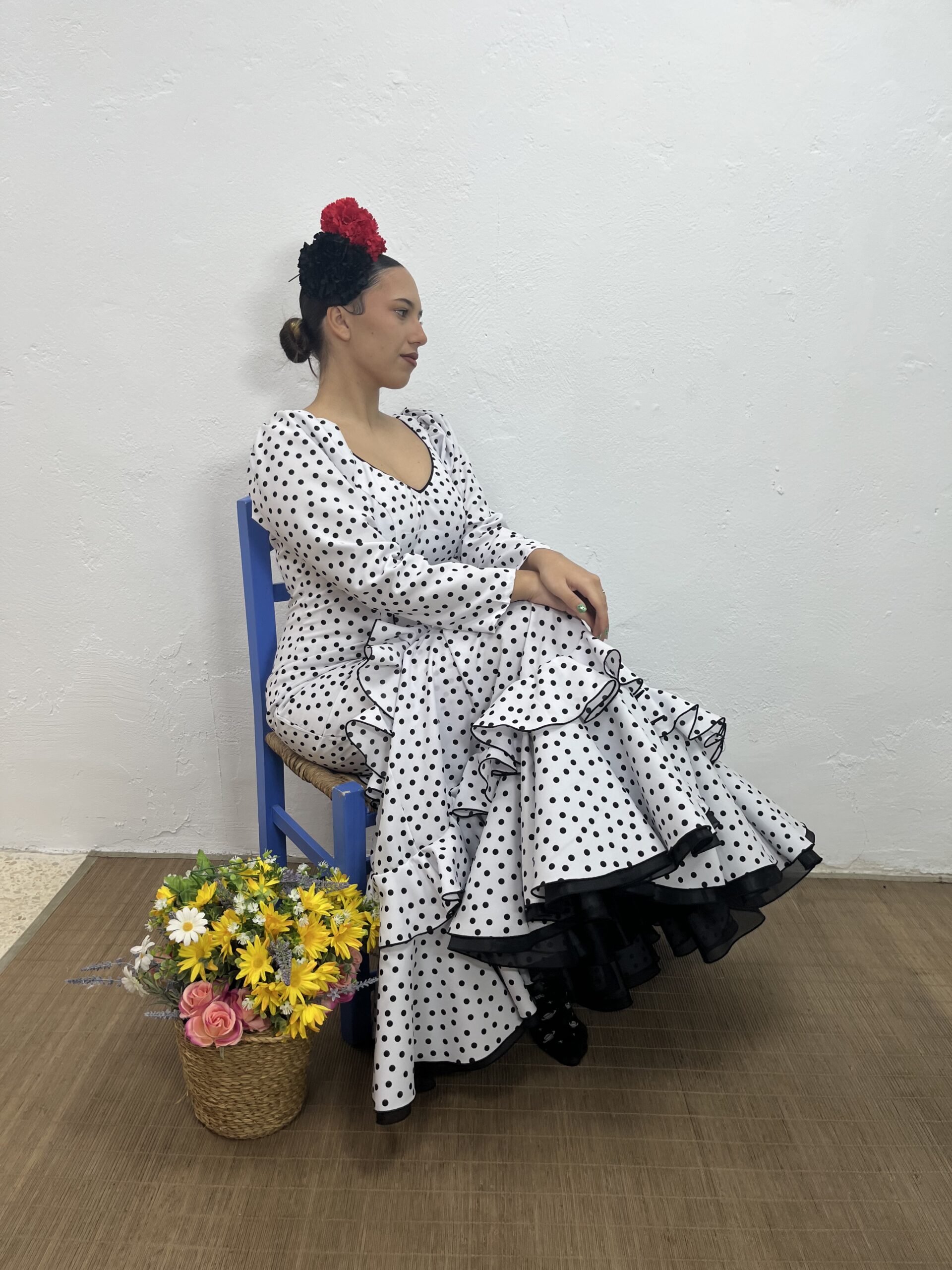 VESTIDO BLANCO NUCLEAR LISO Y CON LUNAR - Imagen 6