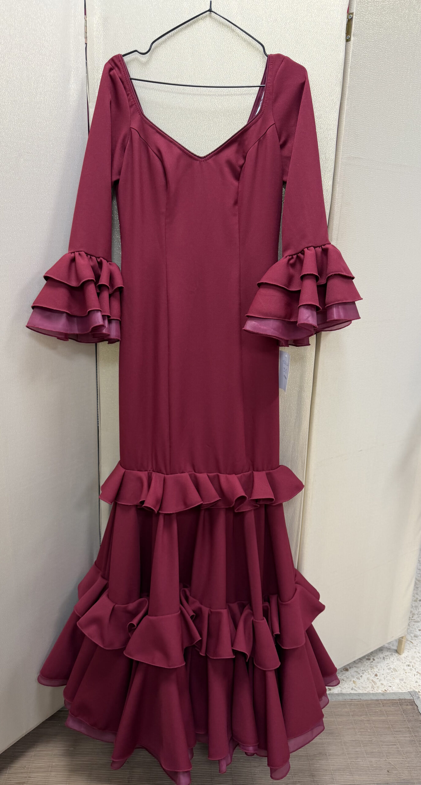 VESTIDO BURDEOS